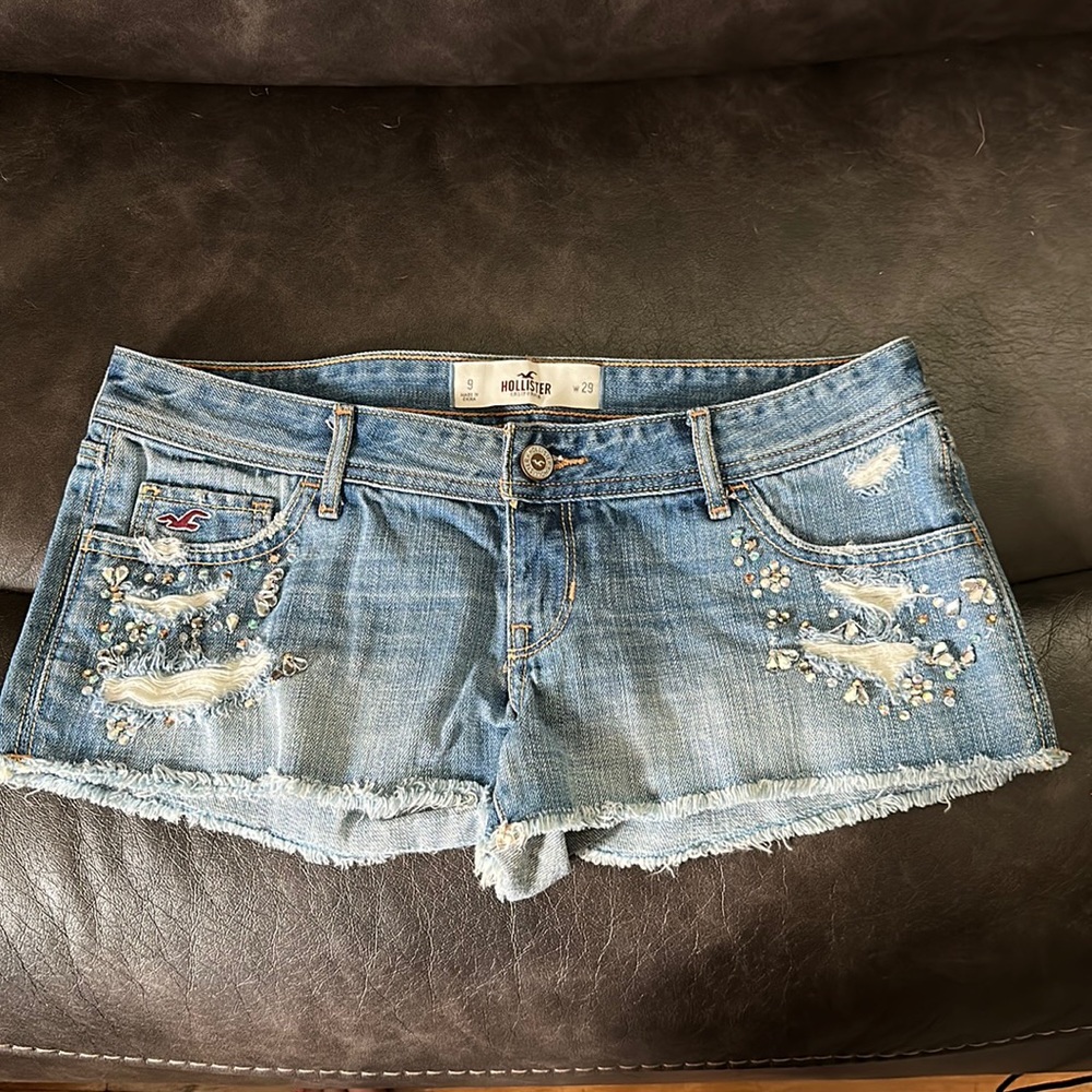 Hollister shorts size 29 (9) like new